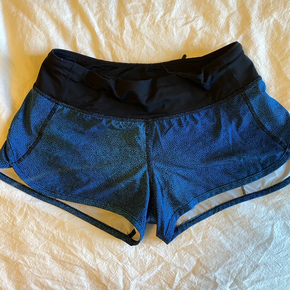 Blue speckled speed up shorts